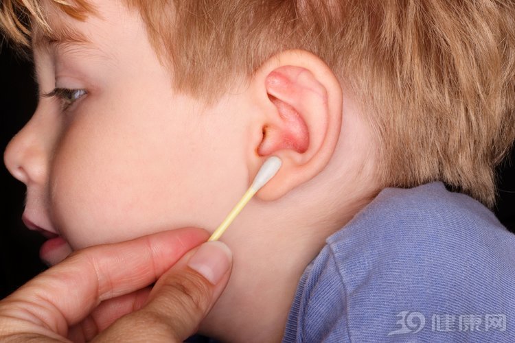 有油耳的人都有狐臭吗,有油耳的人患有狐臭的概率