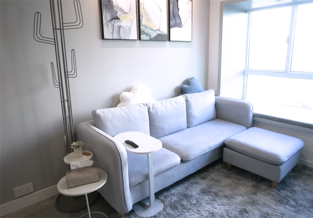 女孩在香港的4平方蜗居生活,香港330平别墅独居