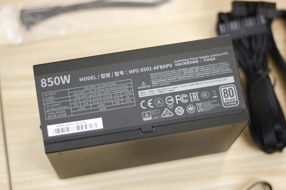 索泰rtx2080ti-xgamingoc拆解,索泰2080ti装机