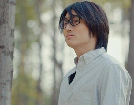 《万万》系列播出八年,配角凭借《扬名立万》一鸣惊人,主角沉寂