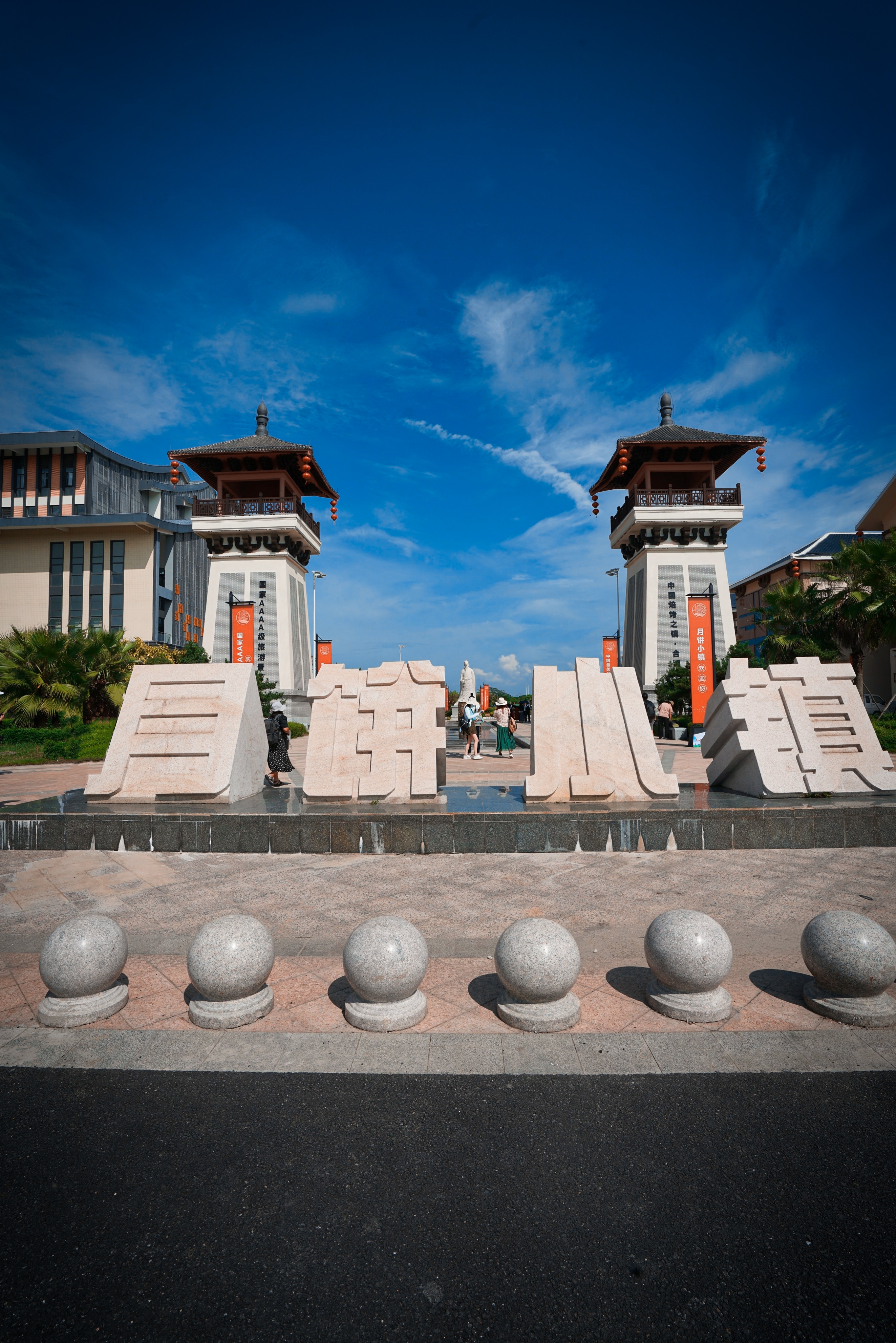 北海老街吃逛绝美火山岛徒步北海三晚四天攻略