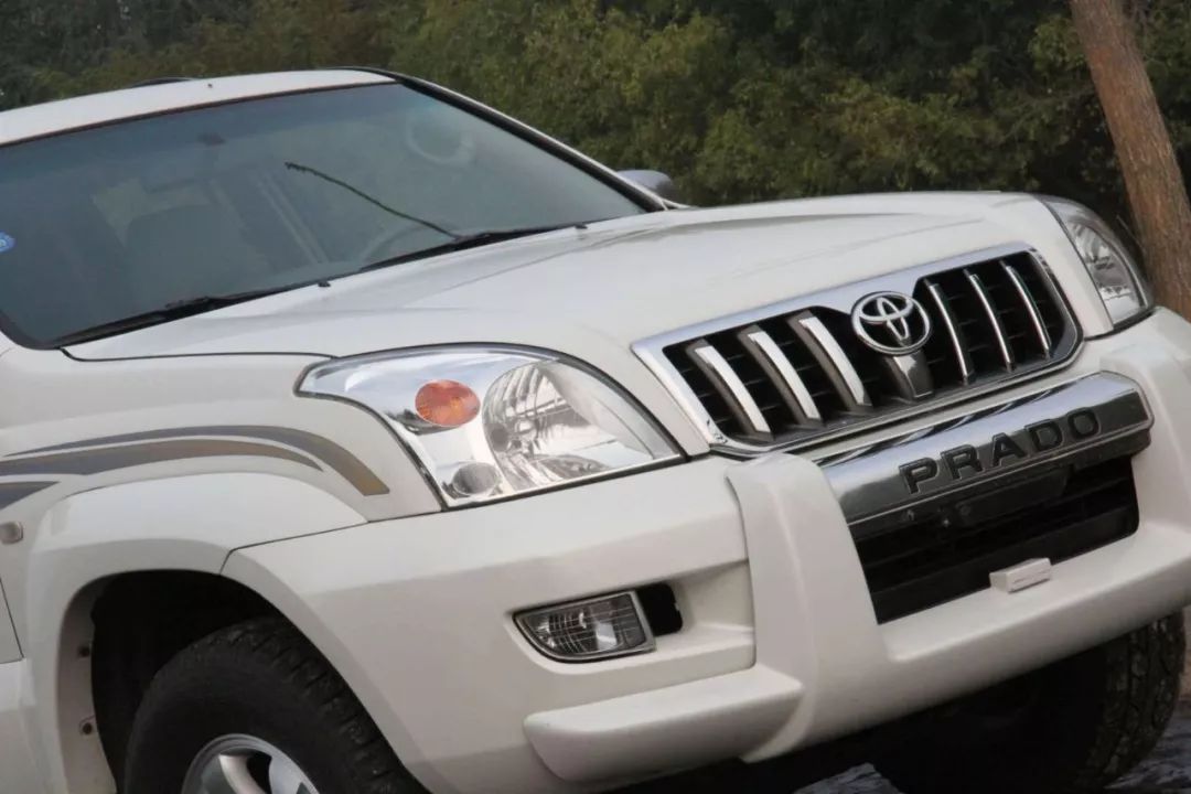 老车翻新：15年后的邂逅，普拉多LC120旧车换新颜，满血复活。