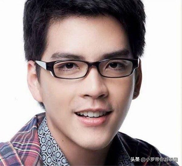 泰国最帅的男明星叫什么名,泰国最帅的男明星