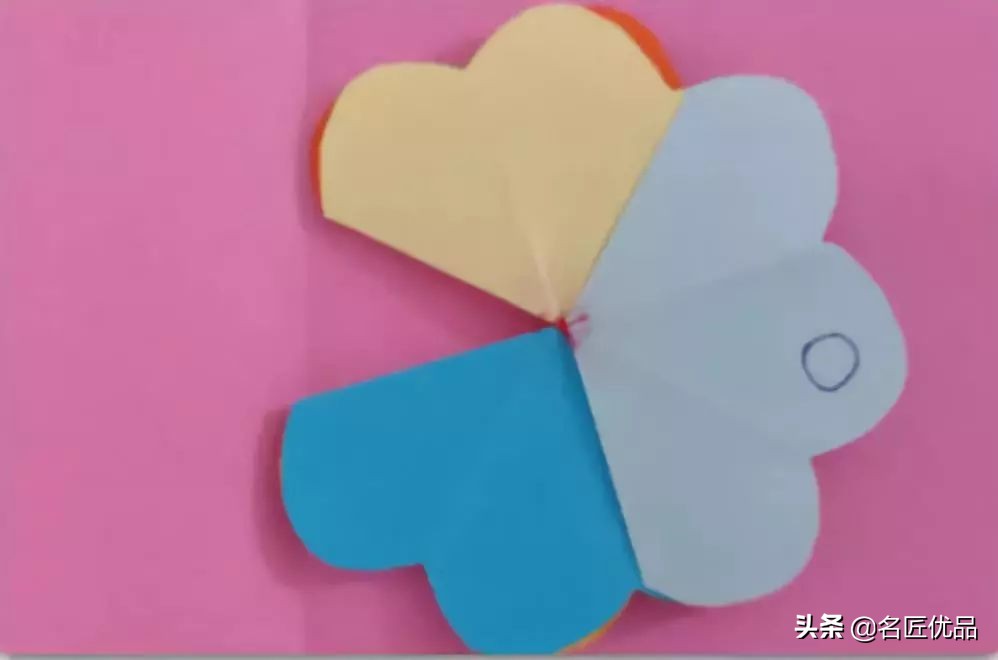 八折团花简单又漂亮教程,又简单又好看的美丽花手工彩纸