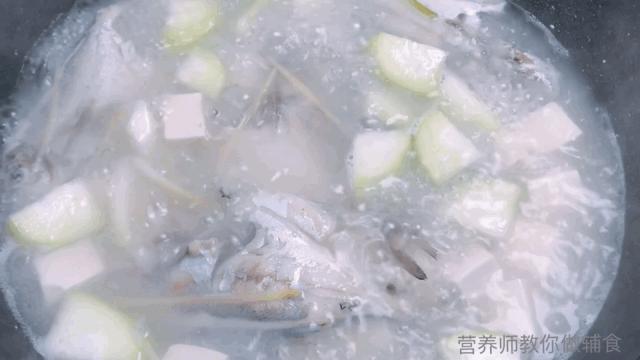 别再给宝宝瞎补钙,骨头汤可以给孩子补钙吗