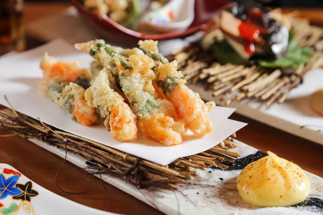 寿喜烧128元双人餐,西安围着寿喜烧自助怎么吃