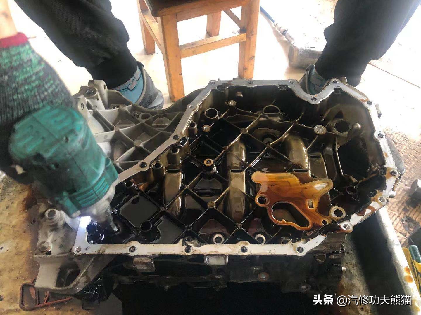 奥迪a4l治理烧机油,a4l奥迪烧机油怎样查