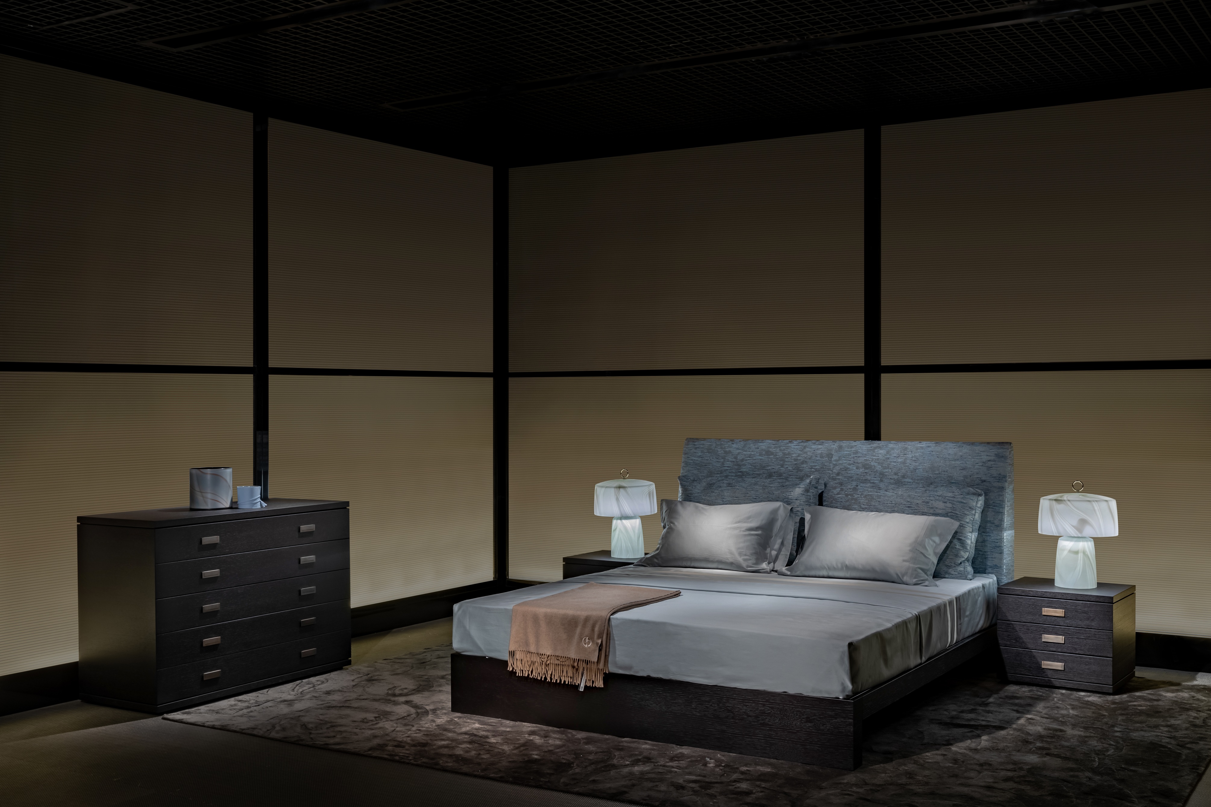 卧室隔夜衣服收纳整理方法,小卧室整理衣服收纳