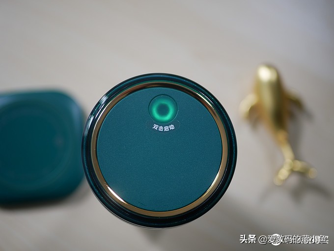 夏天来了做一下冰淇淋,摩飞榨汁机榨甘蔗