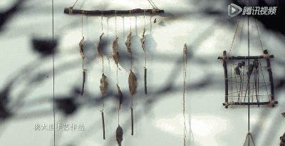 她31岁放弃北漂,回归自然,用枯枝败叶,打造了一个梦幻森林