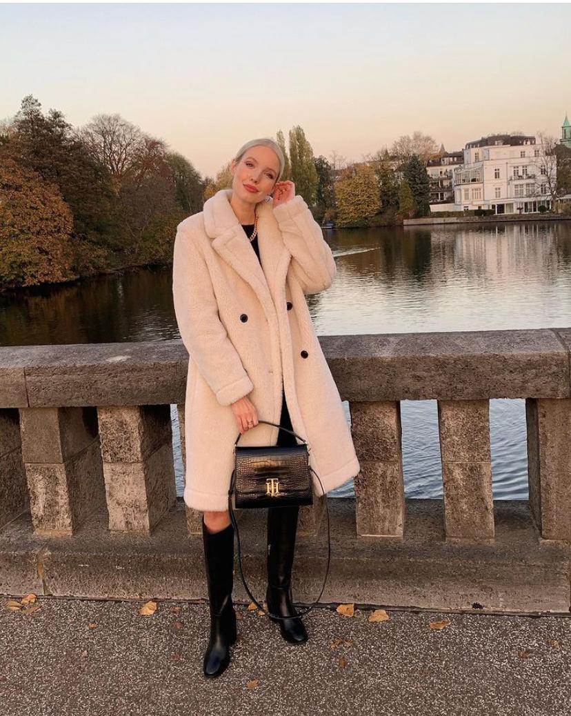 驼色泰迪大衣怎么穿显瘦,立领泰迪大衣怎么搭配