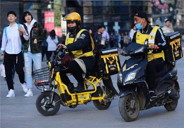 海澜之家4000家店上线美团外卖，“京东酒世界”签约超过3000家店