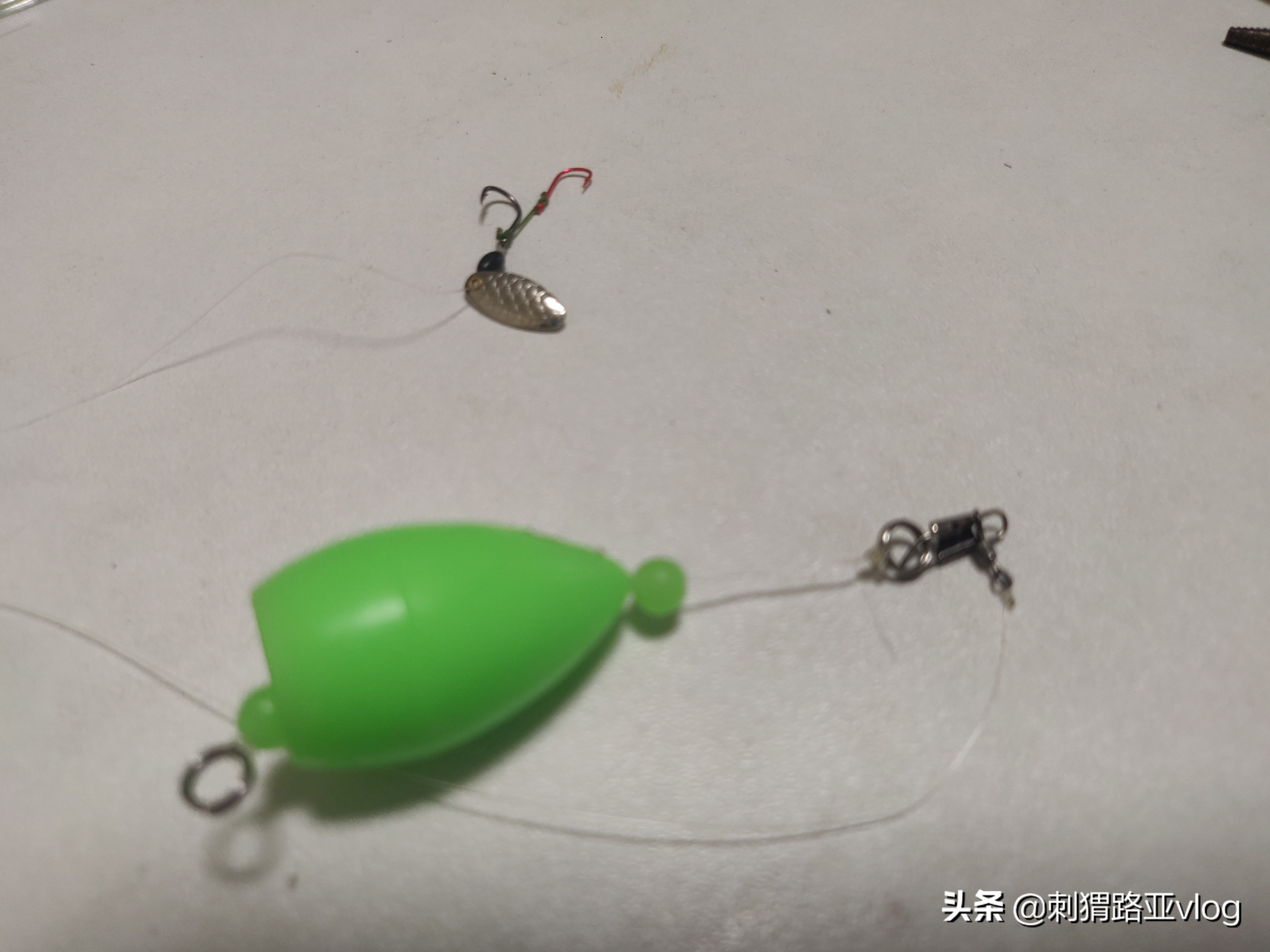 微物路亚亮片双钩钓组,路亚前导线双钩亮片绑法