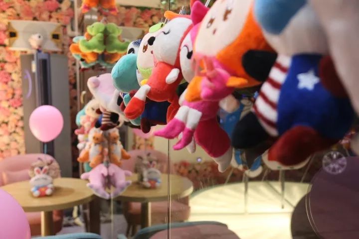 打造美容院网红店的运营方法,美容工作室如何打造成网红店