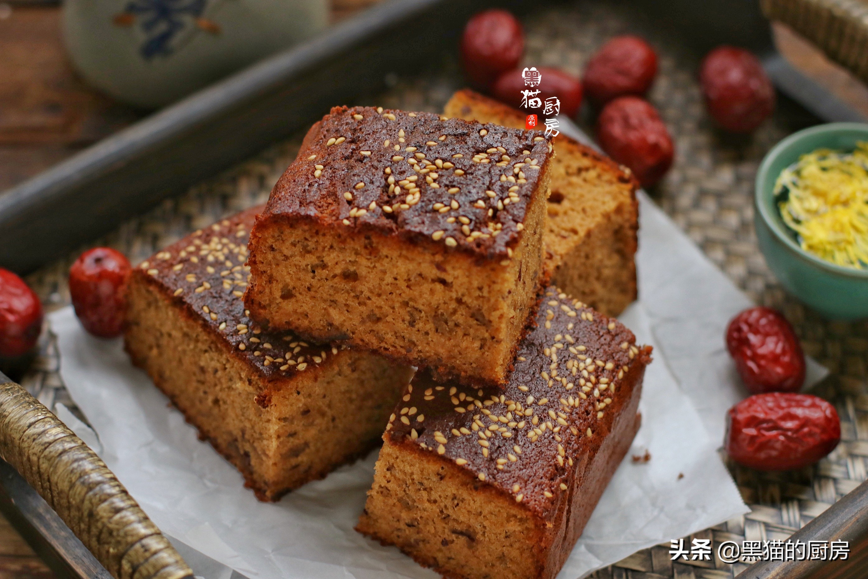 枣糕5个鸡蛋,用5个鸡蛋做的红糖枣糕教程