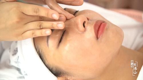 免费体验毛孔清洁图片,脱毛脸部清洁女