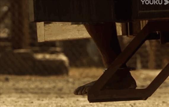 豆瓣8.8错失奥斯卡：他被控诉杀害两名小女孩，真相却剖开人性