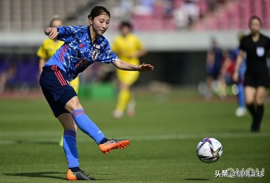 日本足球运动员战靴,日本经典战靴