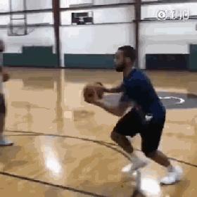 突破一步上篮教学,一突破球就被断