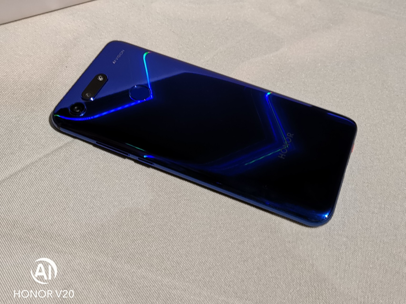 荣耀v20所有参数和试用体验,荣耀v20详情