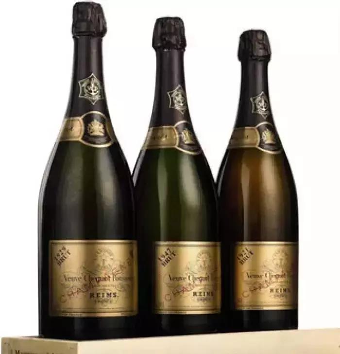 权力的游戏正版礼品 (权力的游戏所有福利的时间点)