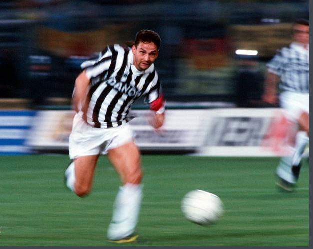 忧郁王子罗伯特完整版,忧郁王子罗伯特巴乔头像