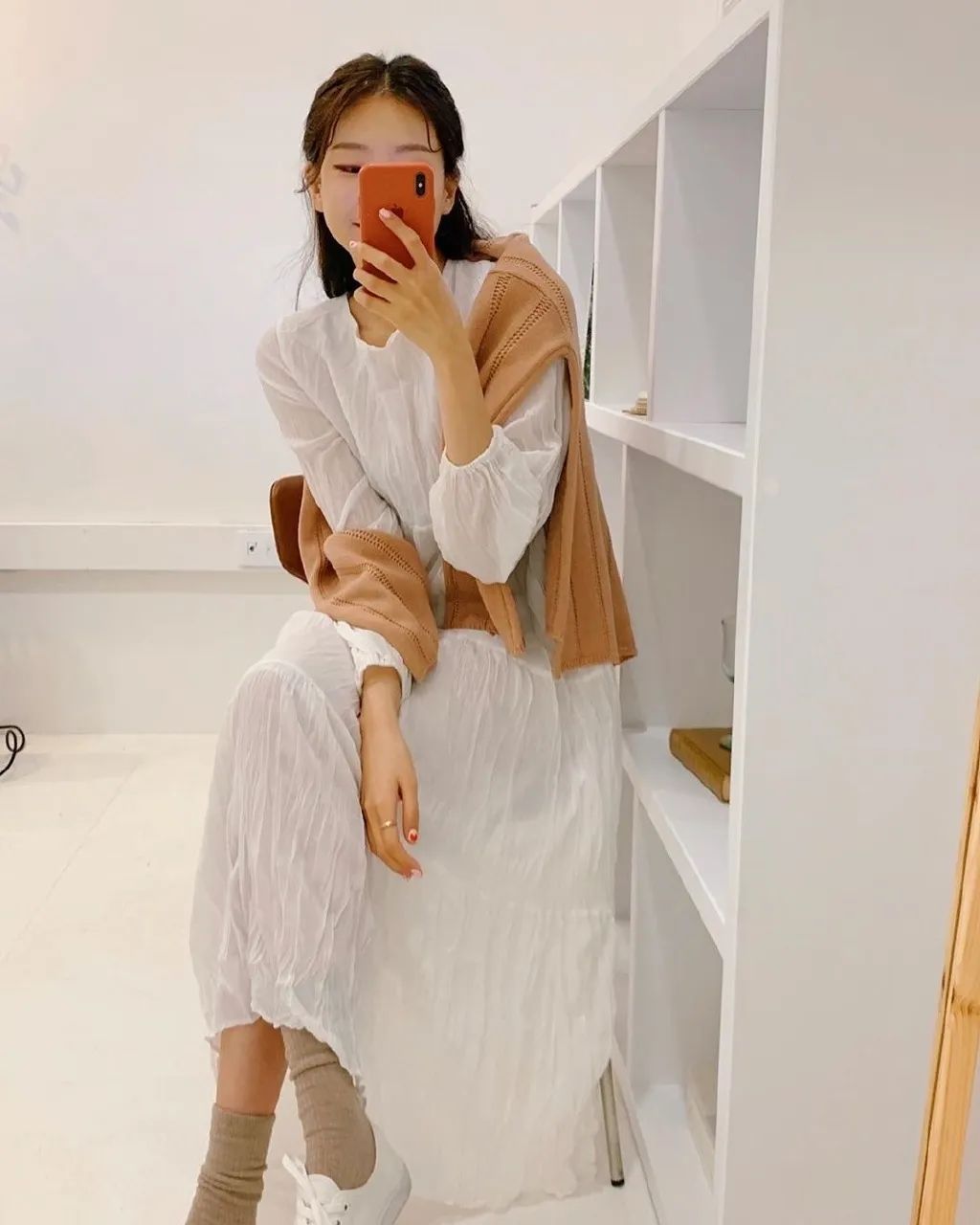 忽冷忽热的春天,这9个叠穿搭配让你时髦又好看