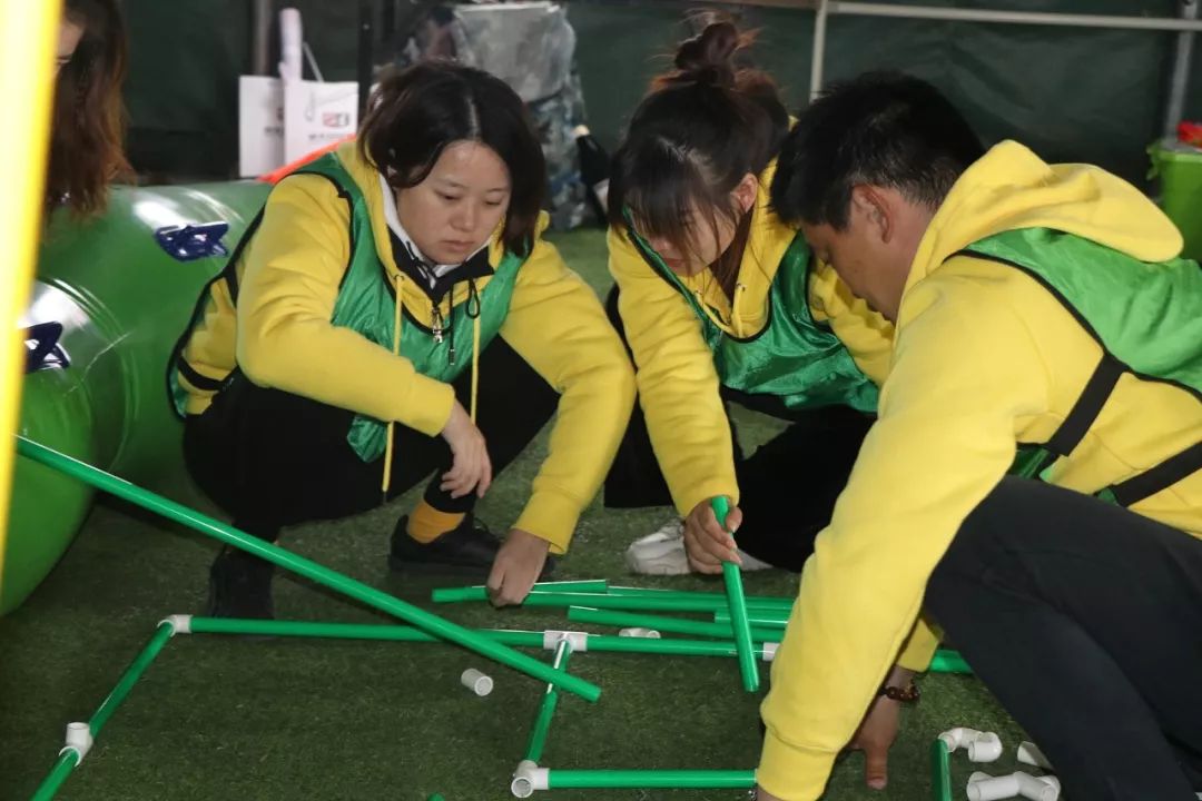 激情成就梦想汗水铸就成功,激情成就梦想团队铸就辉煌前言