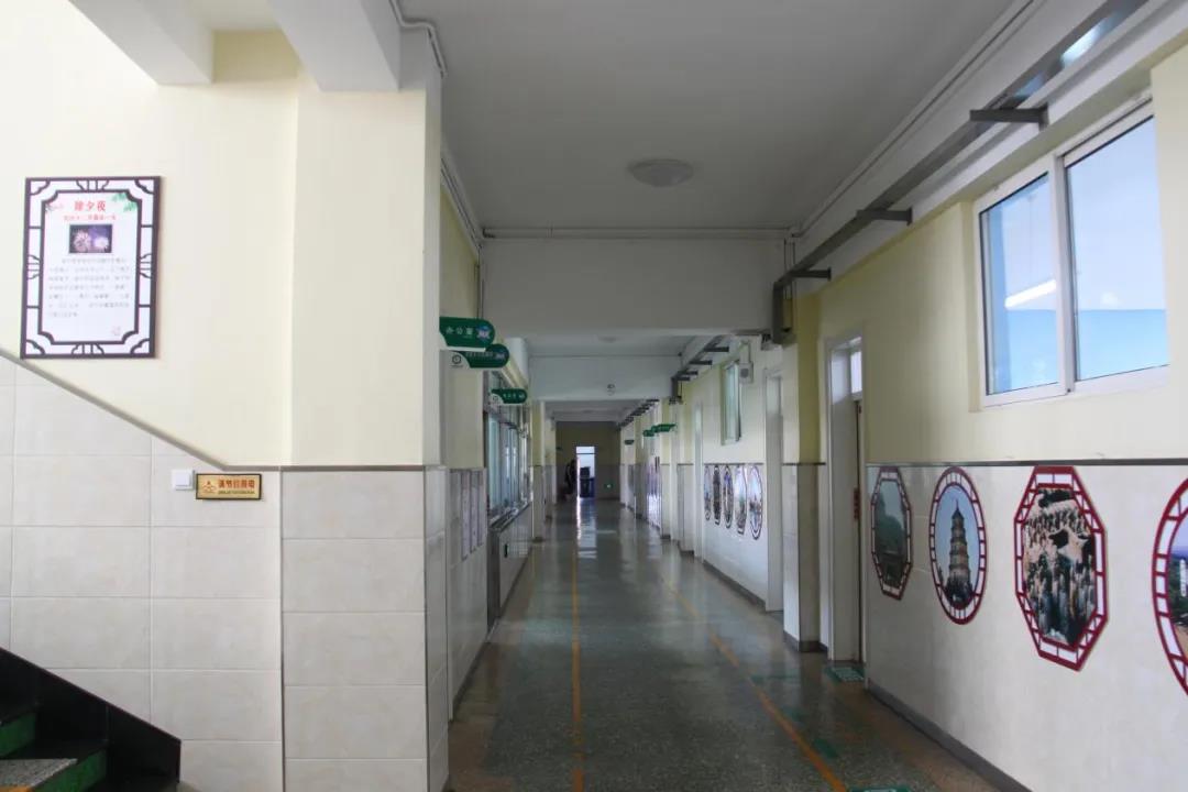 中小学德育工作的六大主题,德育中的爱国主义教育