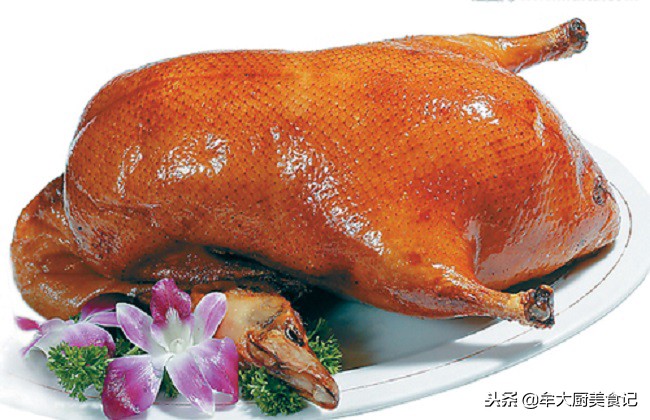 北京烤鸭肚子里塞什么配料,北京烤鸭酱的熬制方法和配料