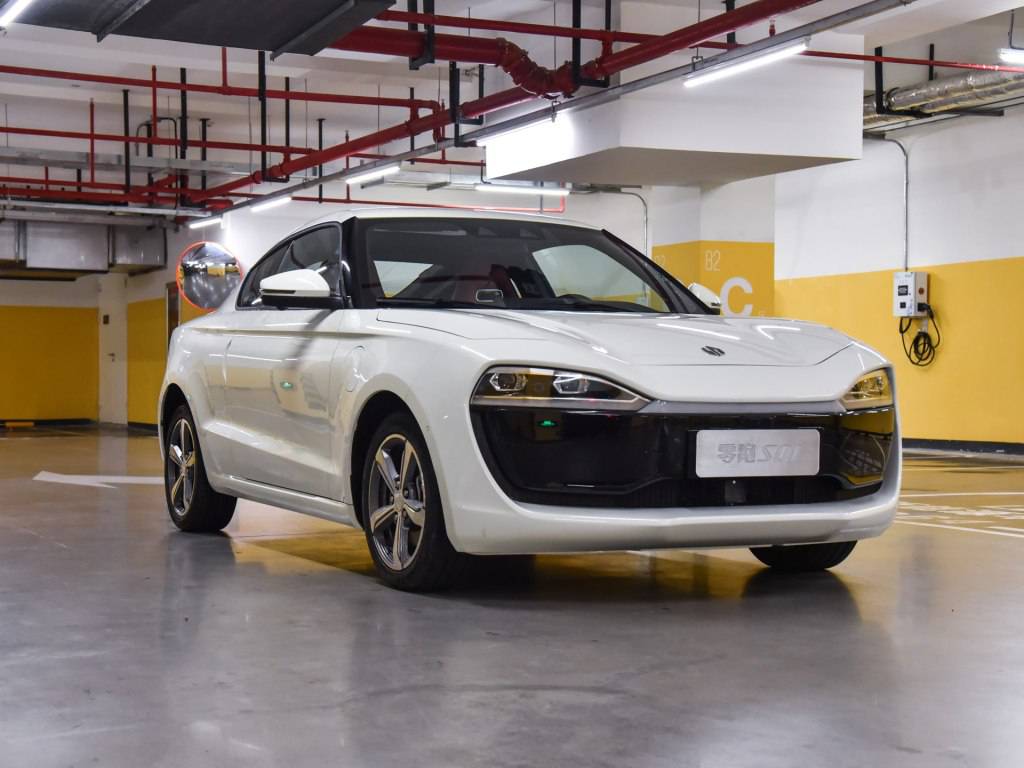 零跑s01轿跑车型中的悍将,颜值不输百万跑车的零跑s01