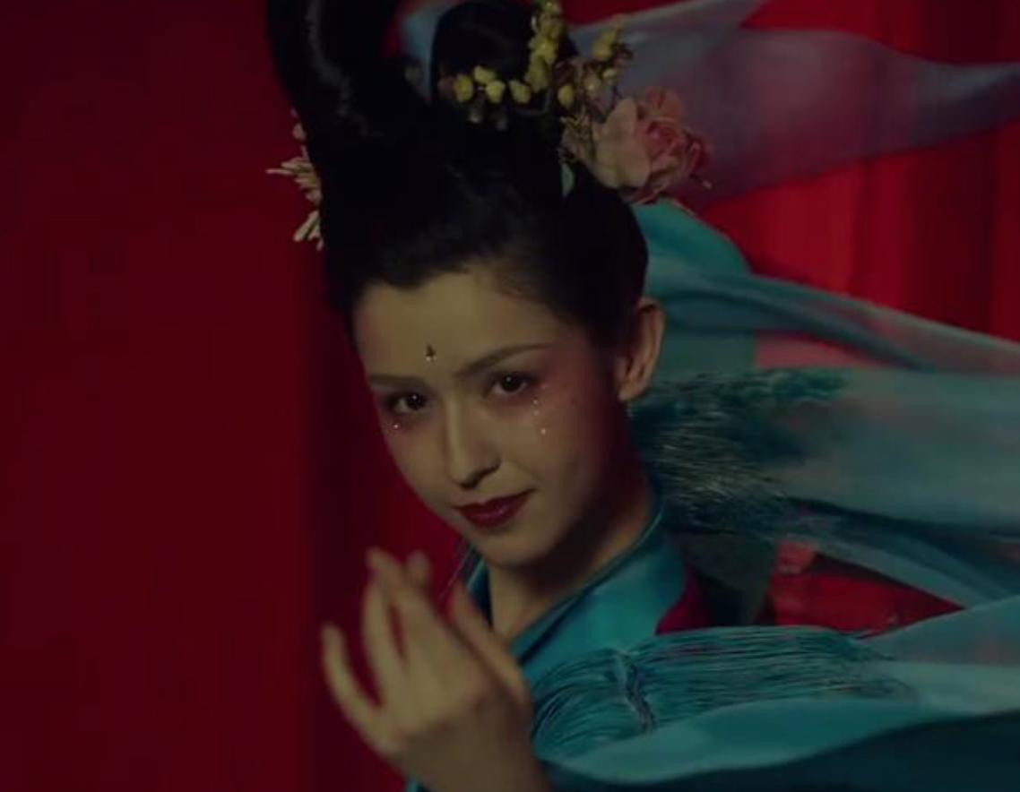 赤狐书生哈妮克孜出场,哈妮克孜赤狐书生跳舞片段