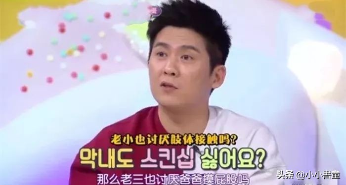 父亲当众舌吻18岁女儿,宣称:“女儿的身体就是我的身体”