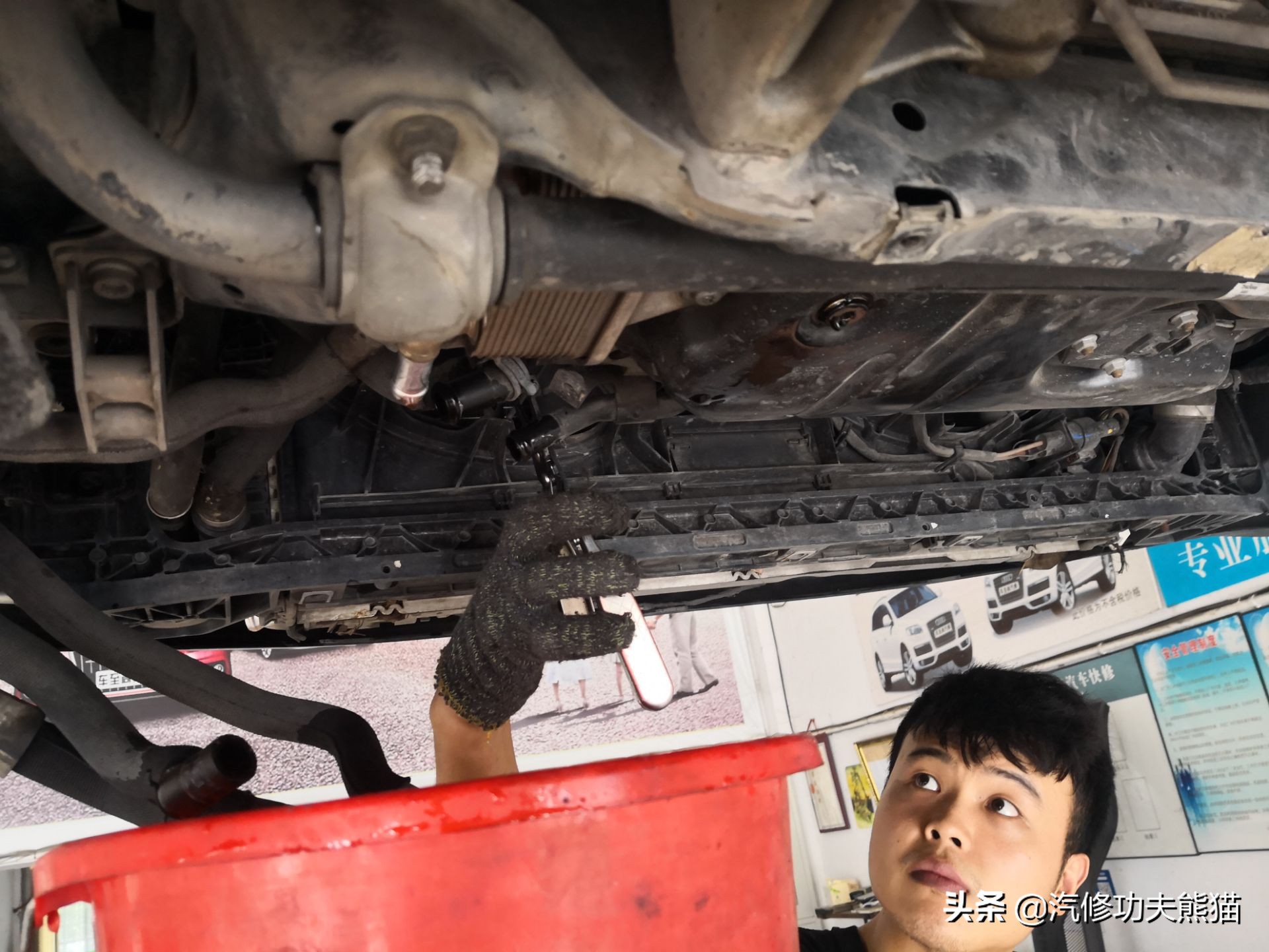 奥迪a8l烧机油严重有什么征兆,奥迪a8l烧机油现象普遍吗