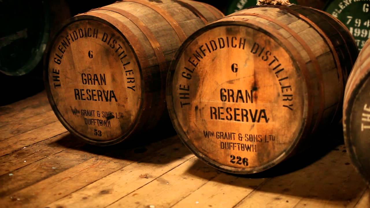 去酒吧喝什么酒有品味,去酒吧喝一场不醉不归的酒