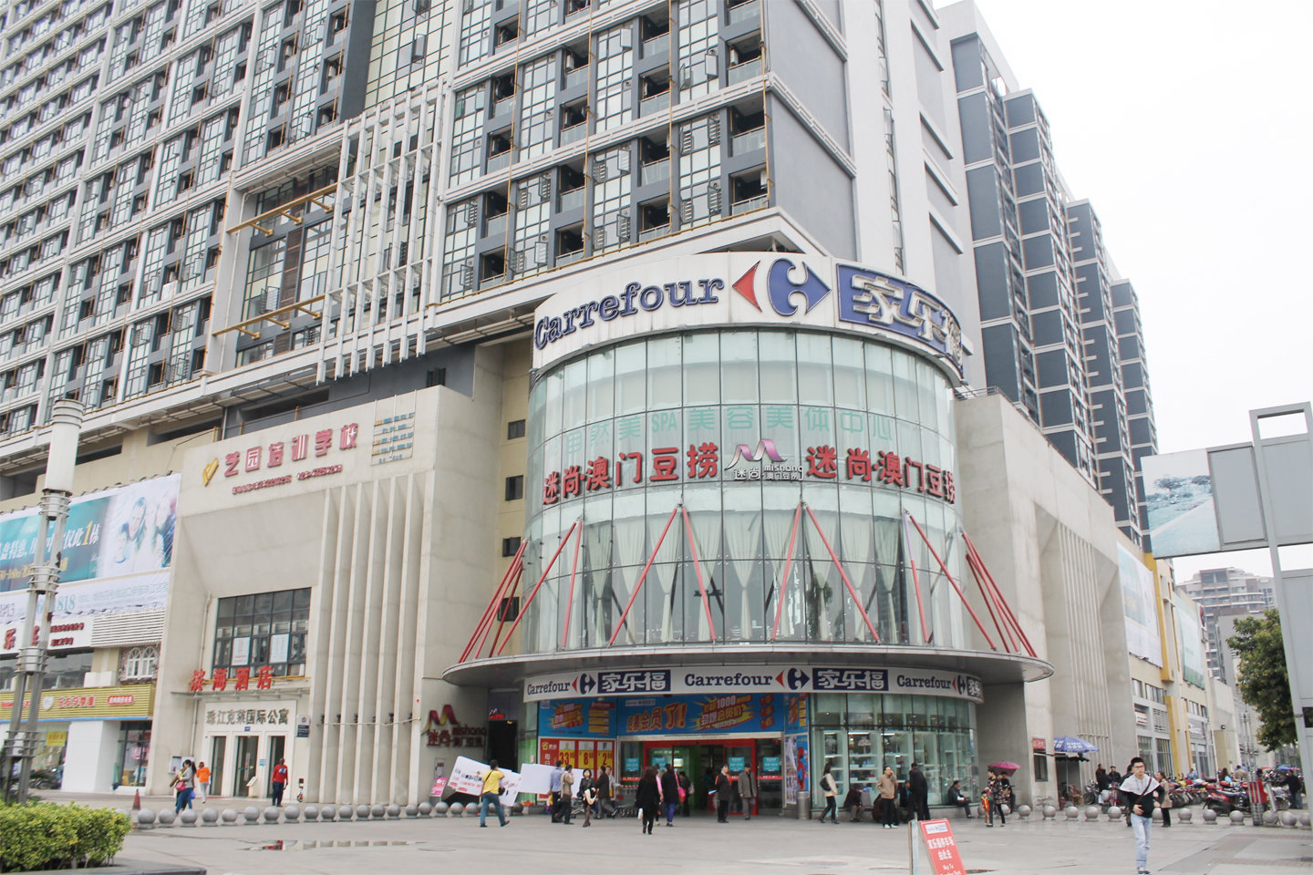 医院附近投资商铺回报率,商铺如何投资更保值