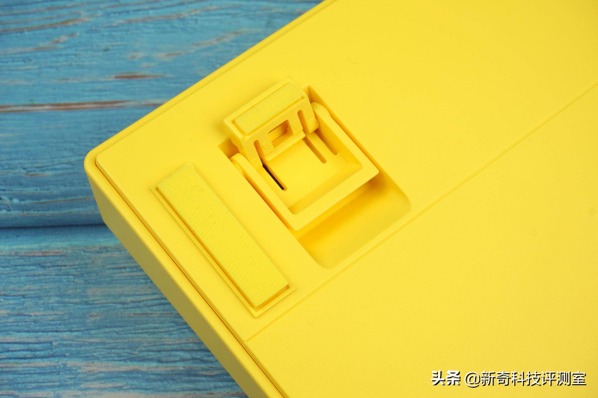 ikbc键盘w200评测,ikbc无线机械键盘w200深空灰