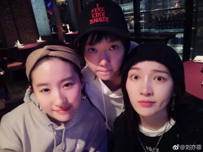 同为韩团出身回国发展，为何宋茜大红，她们却还在拼认知度？