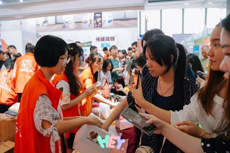 CPF活动预告|阿派第30届领养日——人间值得，只要它能与你相遇