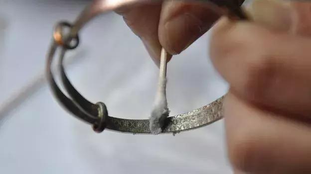 钻石翡翠如何度夏,无光翡翠