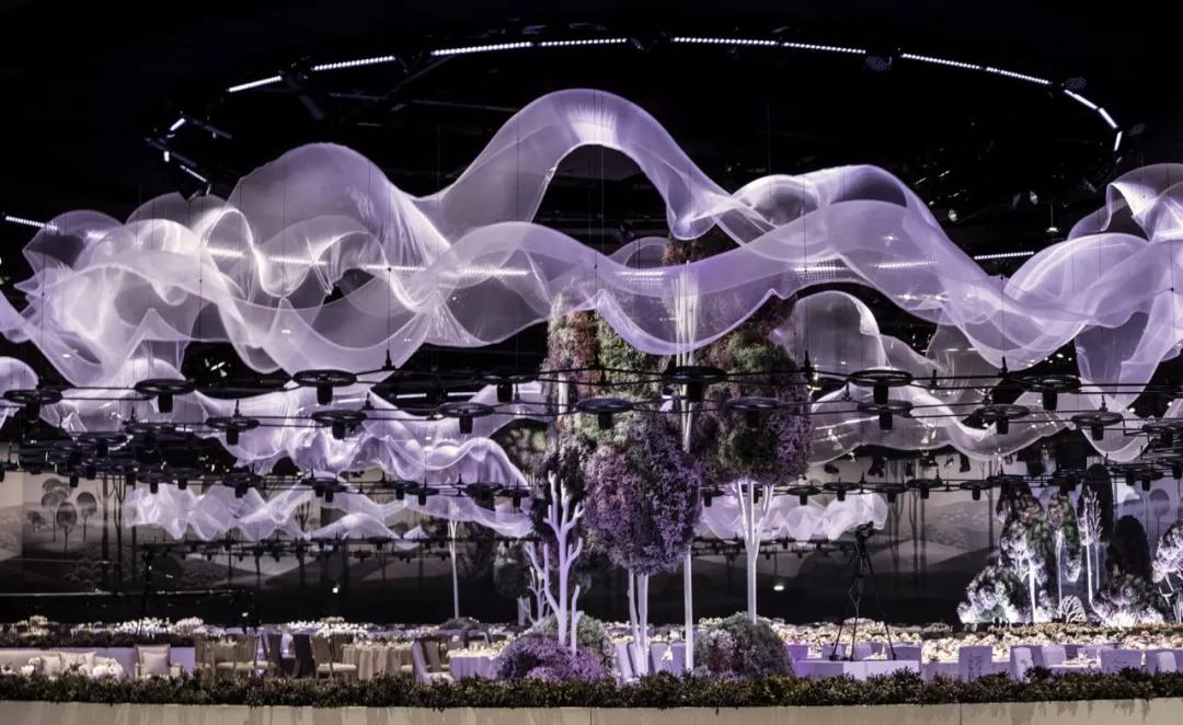 这才是婚礼真正应该有的样子,前院办婚礼后院摆酒席