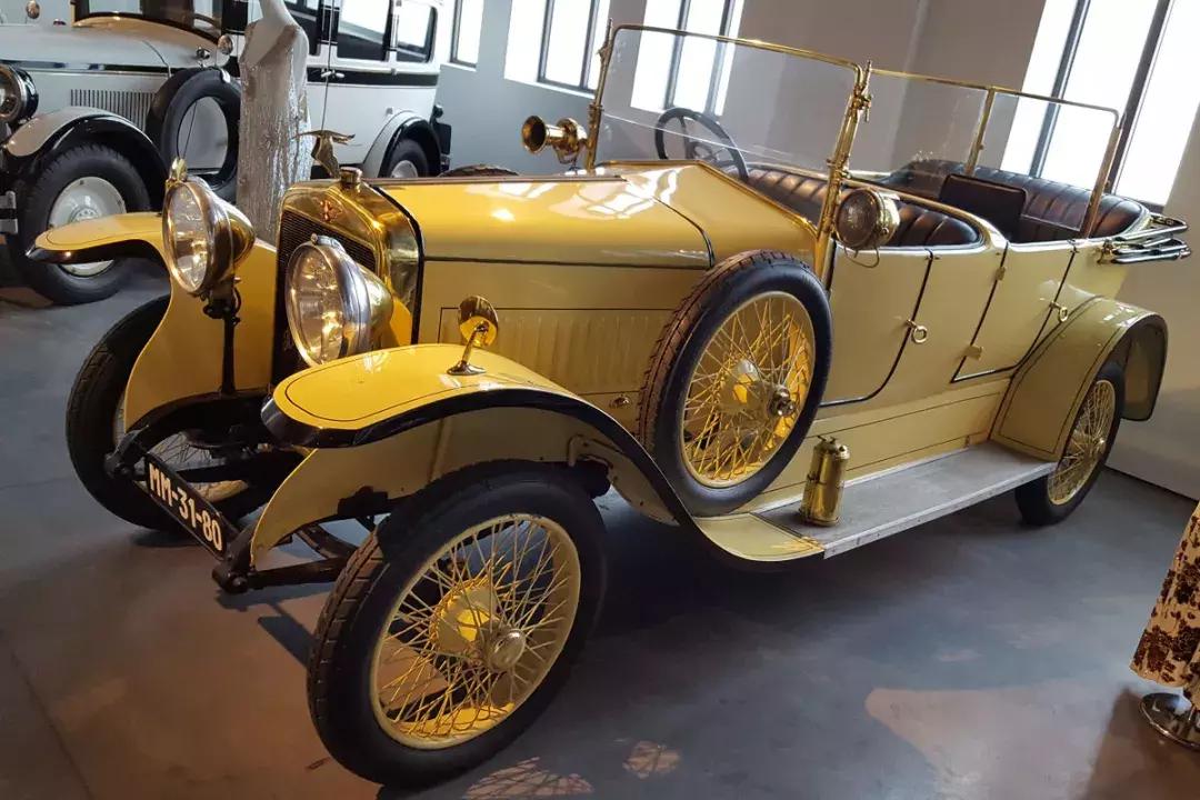 欧洲的汽车文化,西班牙的特色文化和风情