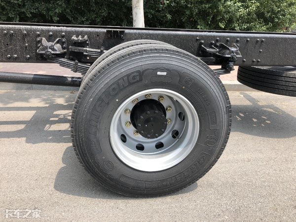 长途拉绿通什么车型最好,解放jh6最新款2.0智尊版载货车