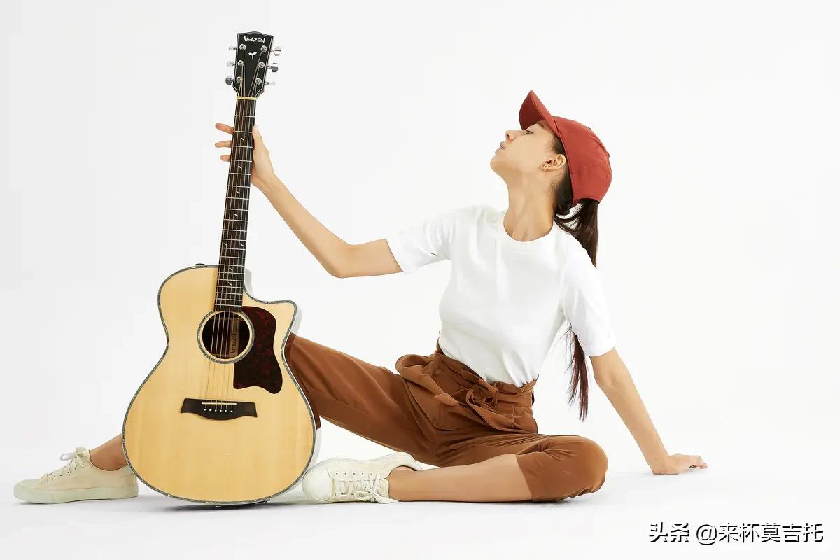 吉他新手扫弦不按弦,新手入门吉他怎么选择