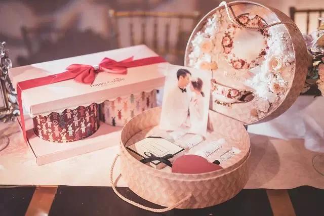 新婚必须做的事,新婚女方要做的十件事