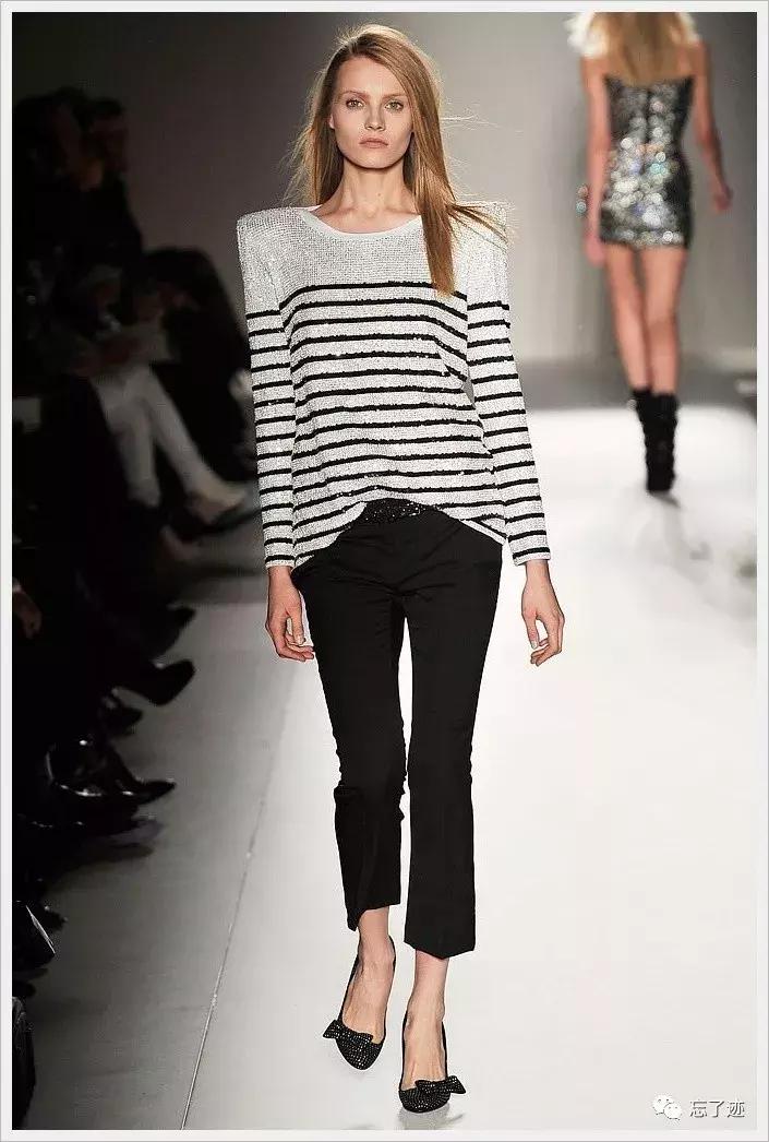 时尚达人必备的经典品-条纹衫,虽简单但不凡