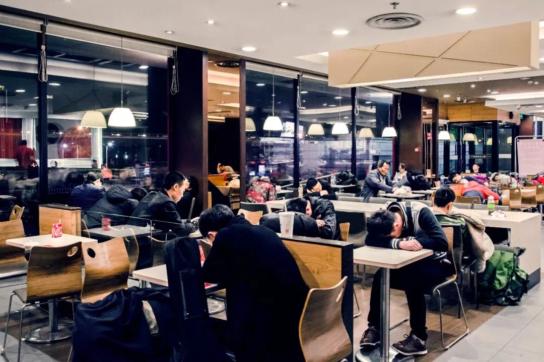 凌晨3点不回家的人,凌晨两点没有回家的人