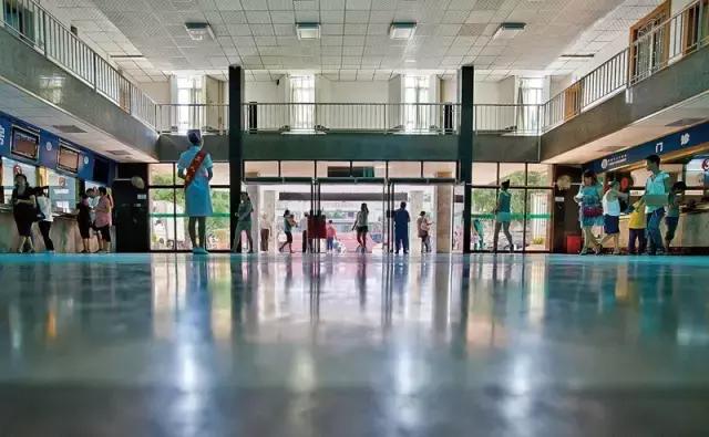 柳州工人医院招人啦！福利超好，还有编制！想进工医的赶紧报名..