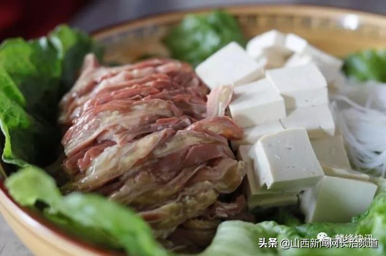 “我们身边的二青会”系列报道之五：看精彩赛事品屯留美食