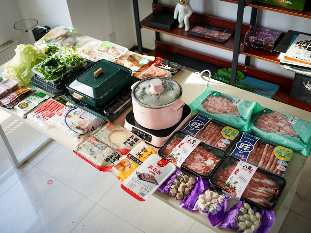 没有什么是一顿火锅解决不了水,利仁绿洲涮烤一体锅